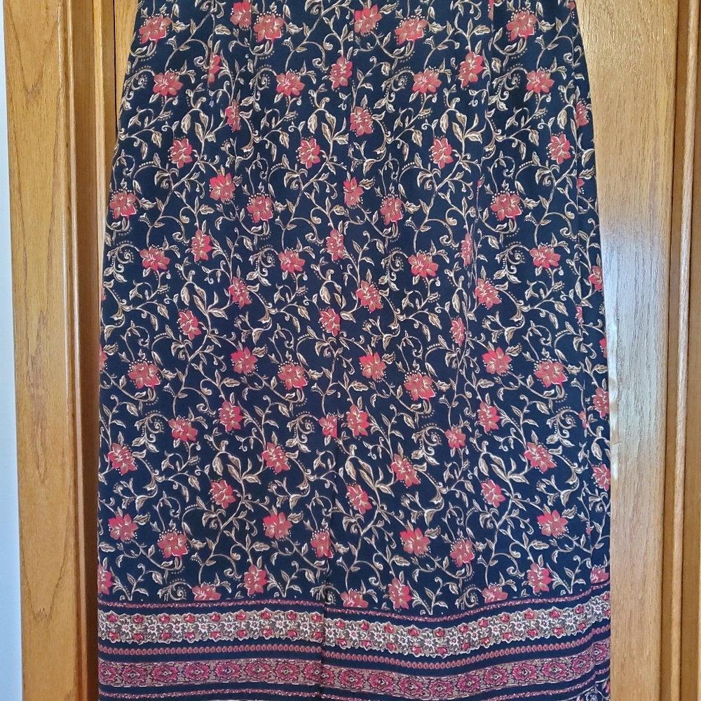 Briggs A-Line Skirt, size 14P - Picture 2 of 5